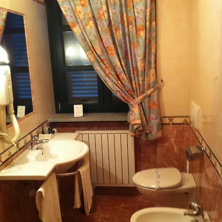 Le Lanterne Hotel Borgo San Dalmazzo