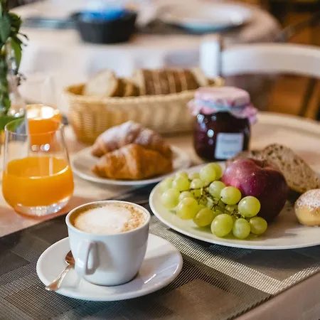 Le Lanterne Hotel 3*