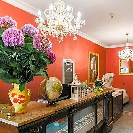 Le Lanterne Hotel