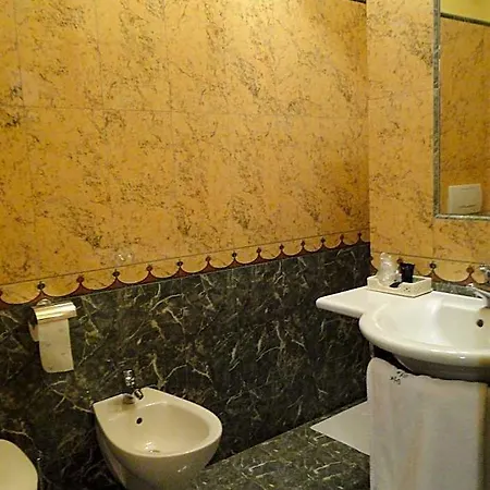 Le Lanterne Hotel Borgo San Dalmazzo