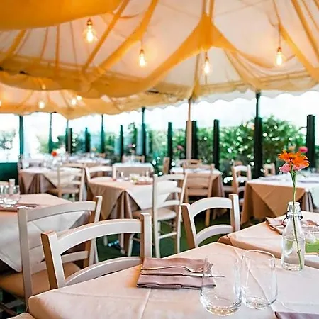 Le Lanterne Hotel 3*