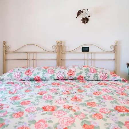 Le Lanterne מלון 3*