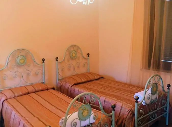 Otel Le Lanterne Borgo San Dalmazzo